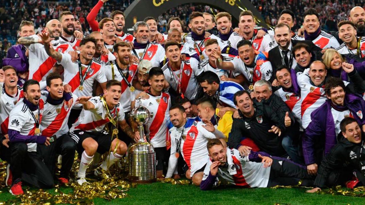 DE ALBAÑIL A CAMPEÓN DE LA LIBERTADORES; EL DESCONOCIDO PASADO DEL JUGADOR DE RIVER