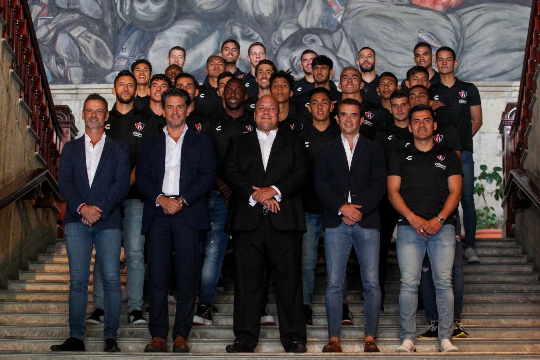 El Gobernador, Enrique Alfaro, reconoce al Bicampeón