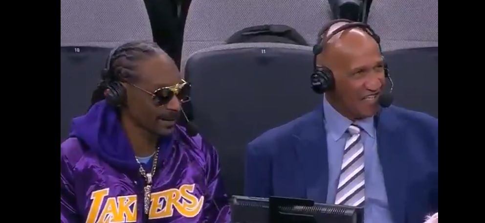 De la musica a la NBA; Snoop Dogg debuta como comentarista en la NBA 