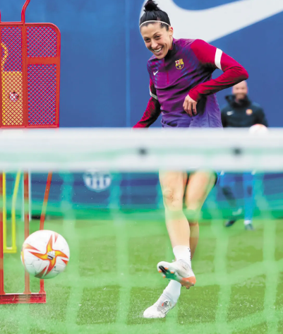 Pachuca: no todo fue dinero para convencer a Jennifer Hermoso