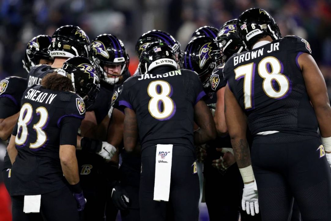 Ravens muestra su poderío y conquista la AFC Norte