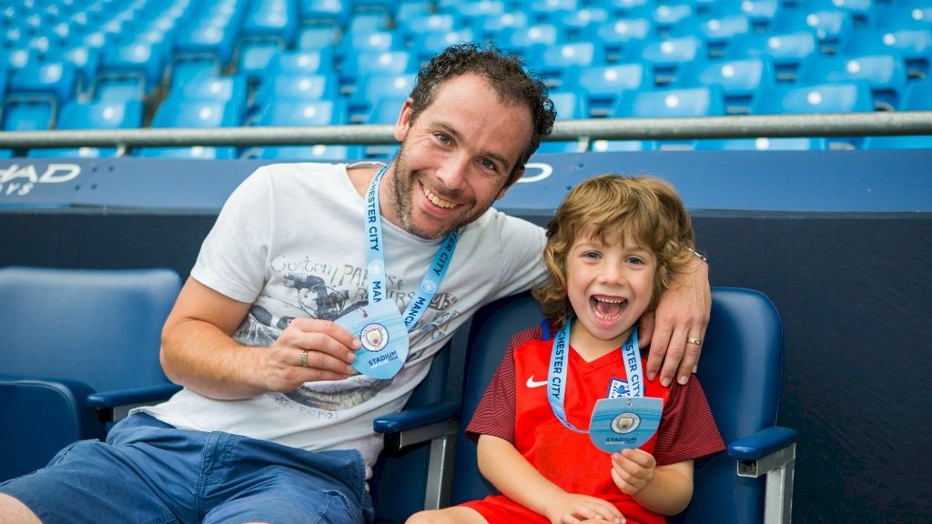 Manchester City añade realidad aumentada al tour de su estadio para mejor experiencia.