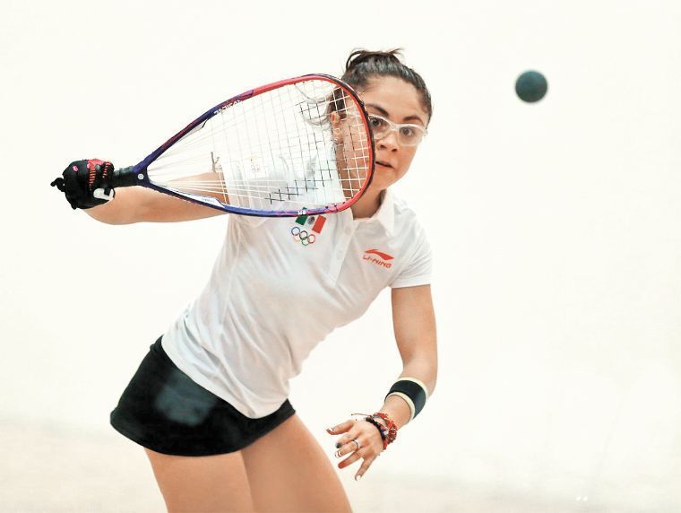 Paola Longoria enriquece su valor deportivo e imagen