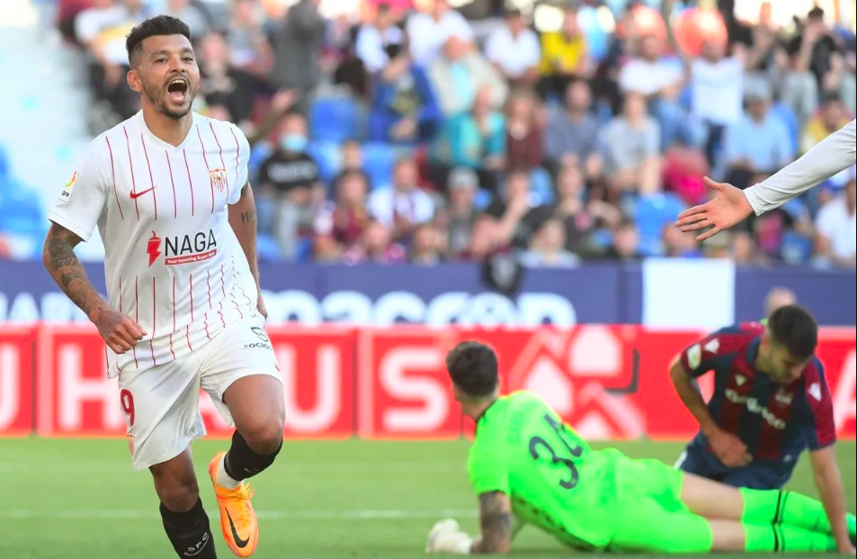 Tecatito Corona queda fuera del Mundial de Qatar 2022 tras rotura del peroné