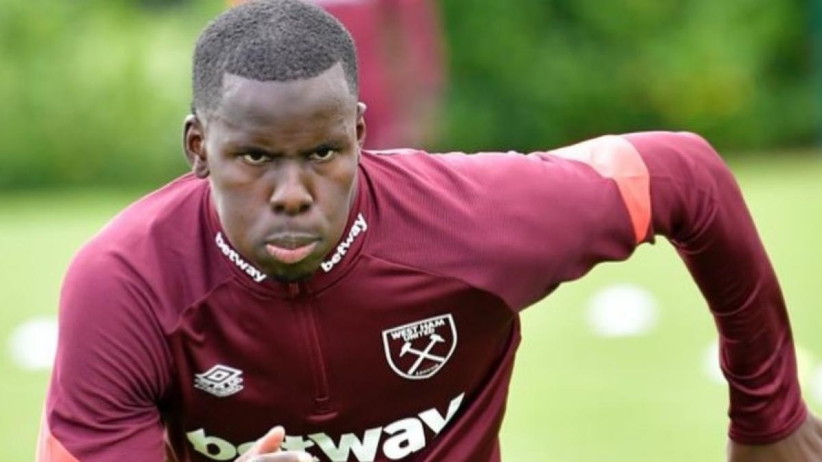 West Ham United pierde a dos patrocinadores por el incidente de Kurt Zouma