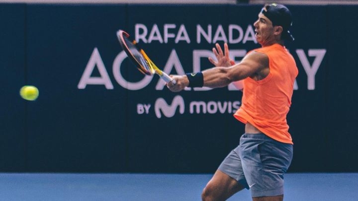 Rafa Nadal entrena con la mirada puesta en Abu Dabi